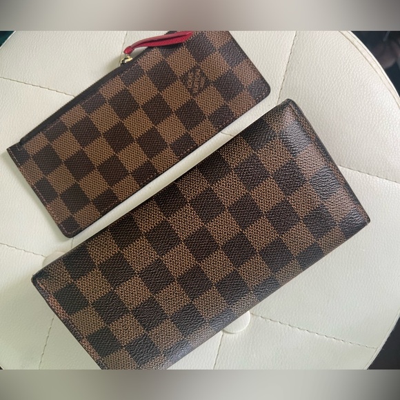 Louis Vuitton Damier Envelope Wallet - Picture 9 of 15